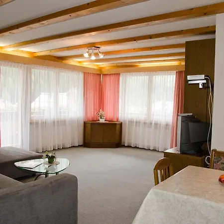 Haus Chè D'mot Apartment *